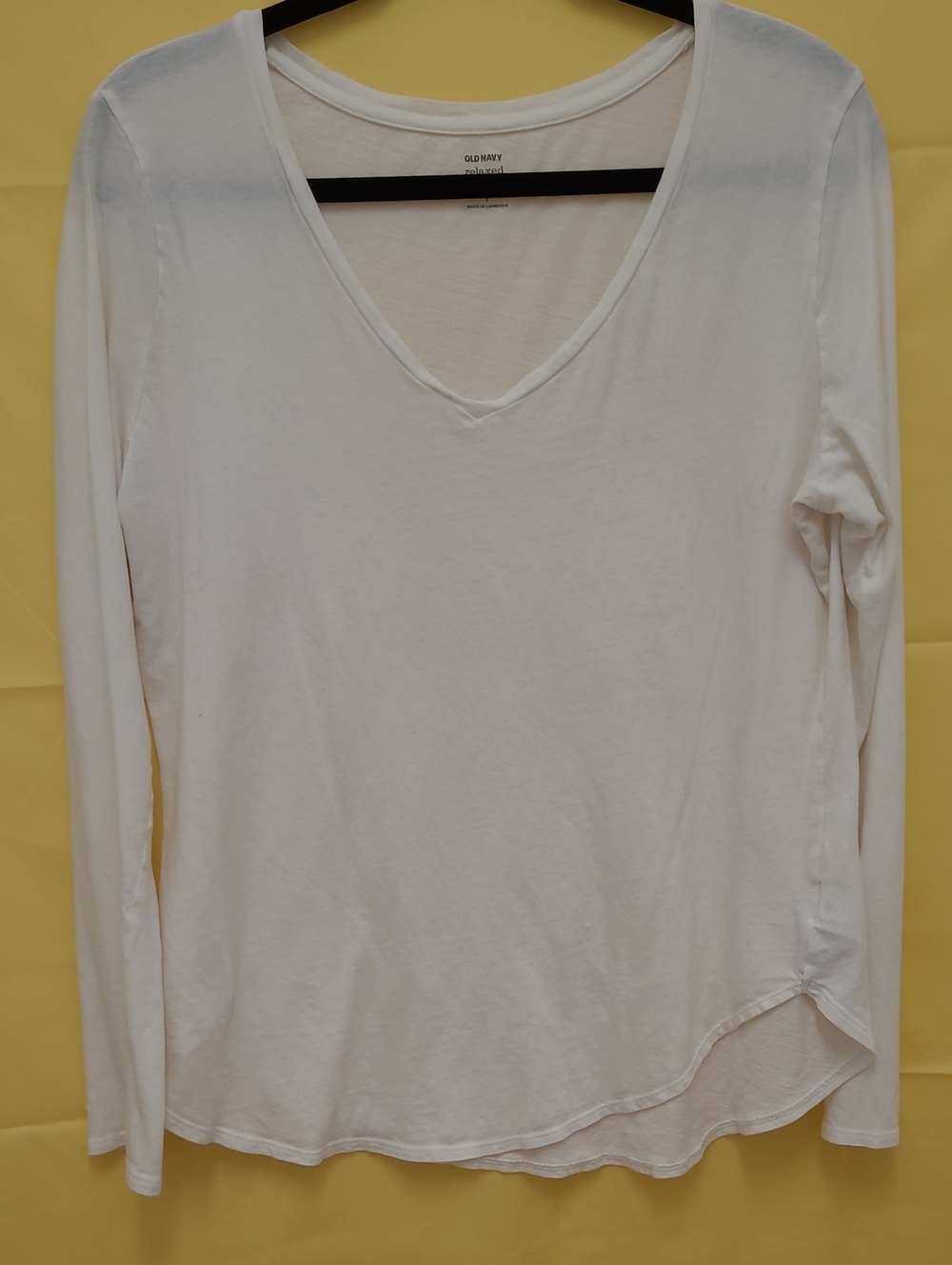 Old Navy White V-Neck Long Sleeve Women's Tee - Picture 1 of 4